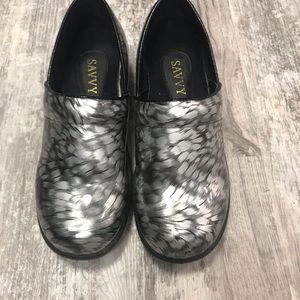 Savvy nurses clogs